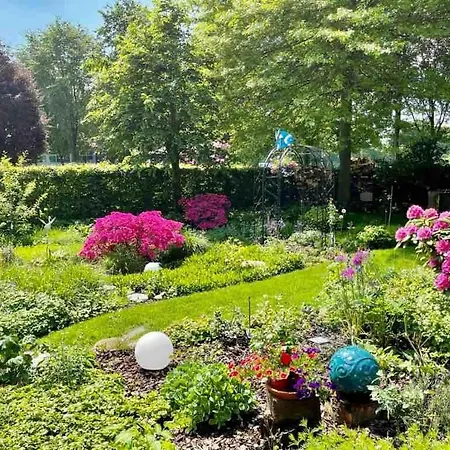 Paradise With Mediterranean Charm For Young & Old Vila *
