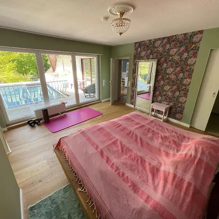 Vila Paradise With Mediterranean Charm For Young & Old